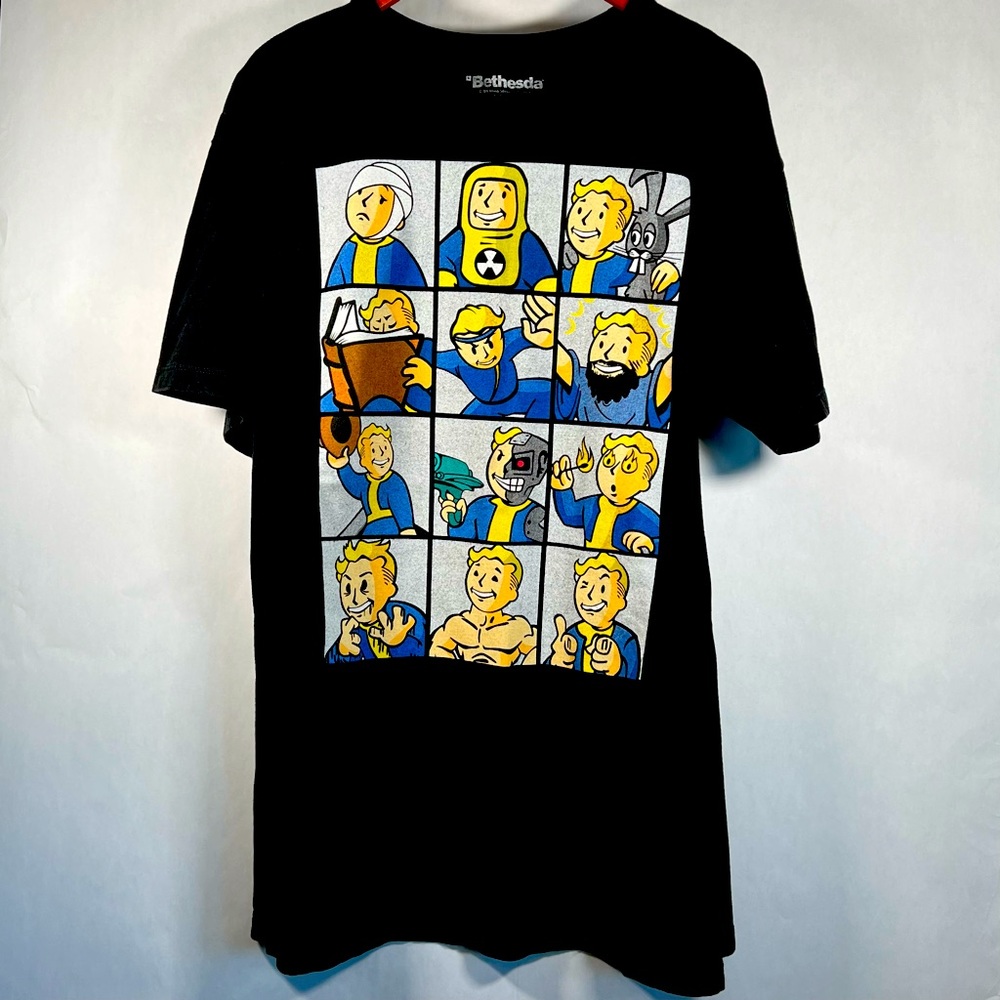 Fallout 4 Tee Shirt Mens (Size: XXL) - Bethesda Game Studios Perk Graphics Block